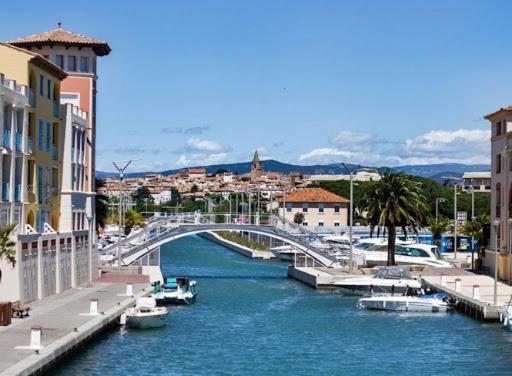 Appartement Climatise A 800M De La Plage Frejus Luaran gambar