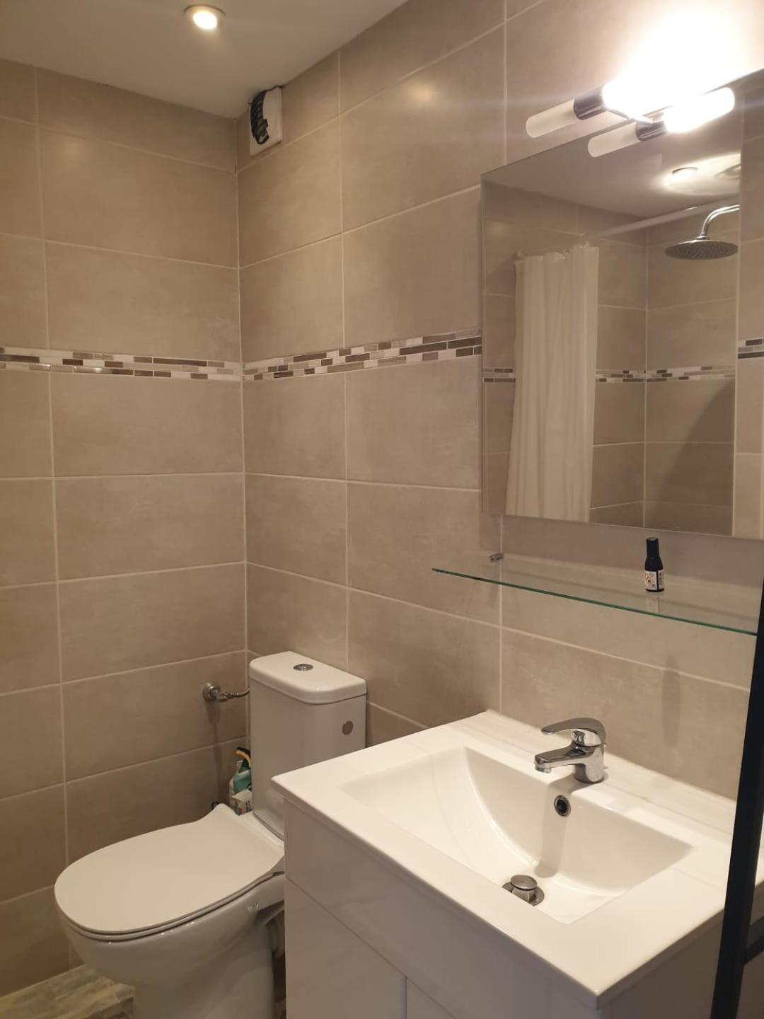Appartement Climatise A 800M De La Plage Frejus Luaran gambar